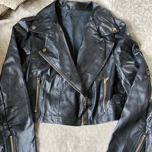 Cropped Leather jacket